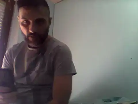 Snapshot of coppiasenzacensura chatting on January 7, 2025, 10:33 am coppiasenzacensura online show from January 7, 2025, 10:33 am