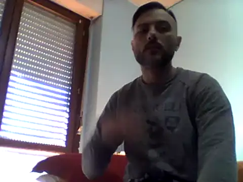 Snapshot of coppiasenzacensura chatting on March 18, 2025, 7:12 am coppiasenzacensura online show from March 18, 2025, 7:12 am