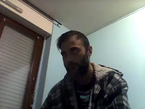 Snapshot of coppiasenzacensura chatting on December 11, 2024, 9:23 pm coppiasenzacensura online show from December 11, 2024, 9:23 pm