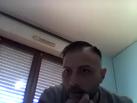Snapshot of coppiasenzacensura chatting on March 11, 2025, 10:07 am coppiasenzacensura online show from March 11, 2025, 10:07 am