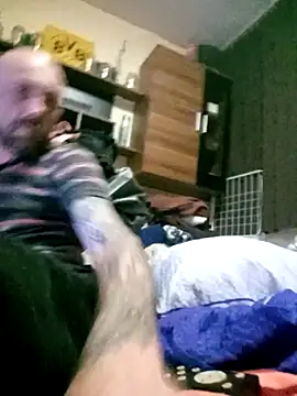 PIercingBoy38 online show from April 15, 2026, 7:29 pm