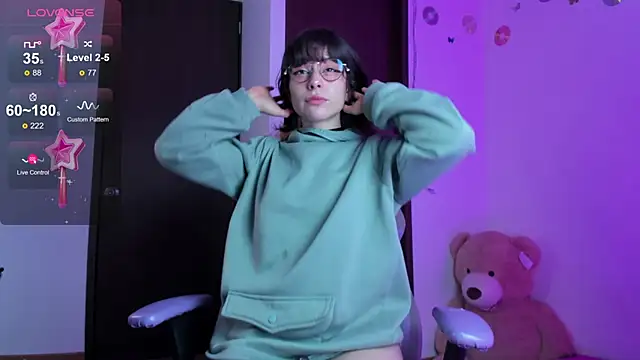 Snapshot of eileen_pinkman chatting on March 14, 2025, 3:48 am eileen pinkman online show from March 14, 2025, 3:48 am