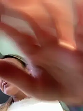 Bella-Tight online show from February 19, 2026, 2:58 pm