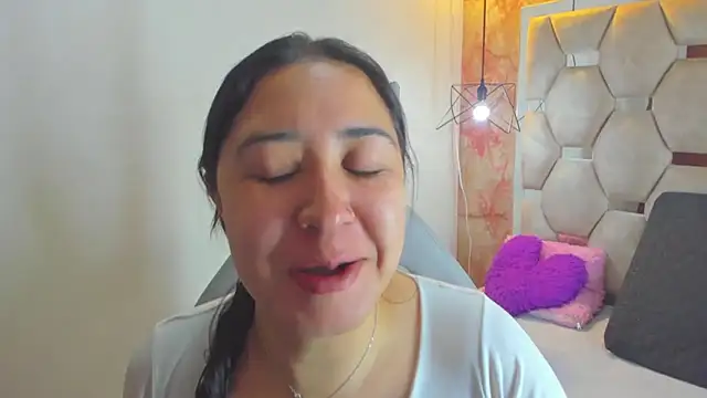 sayumi dirty online show from October 3, 2025, 12:17 pm