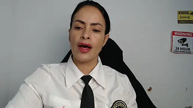 Snapshot of susana07 chatting on June 3, 2026, 11:33 am susana07 online show from June 3, 2026, 11:33 am