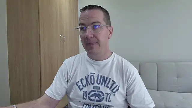 BrettJ81 online show from May 29, 2026, 2:01 pm