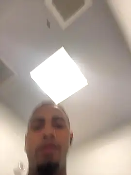 Snapshot of Diosn111 chatting on December 16, 2025, 1:04 pm Diosn111 online show from December 16, 2025, 1:04 pm