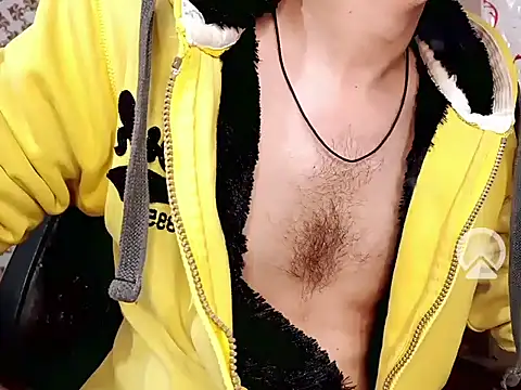 Snapshot of BrownBoy69666 chatting on December 4, 2024, 11:41 pm BrownBoy69666 online show from December 4, 2024, 11:41 pm