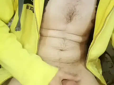 Snapshot of BrownBoy69666 chatting on February 10, 2025, 6:53 am BrownBoy69666 online show from February 10, 2025, 6:53 am