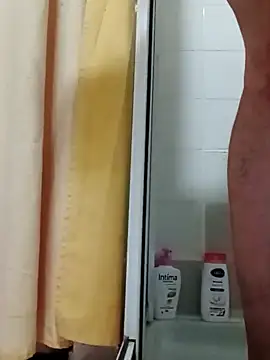 JOHANNA9MOI02 online show from October 6, 2025, 1:51 am