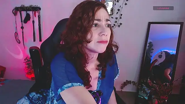 Snapshot of Eve_Blue77 chatting on March 16, 2026, 12:40 am Eve Blue77 online show from March 16, 2026, 12:40 am