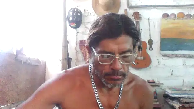 Snapshot of kvr27 chatting on April 9, 2026, 12:22 pm kvr27 online show from April 9, 2026, 12:22 pm