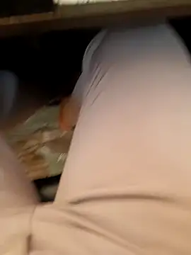 Snapshot of u_wan_me chatting on April 3, 2026, 6:42 am u wan me online show from April 3, 2026, 6:42 am