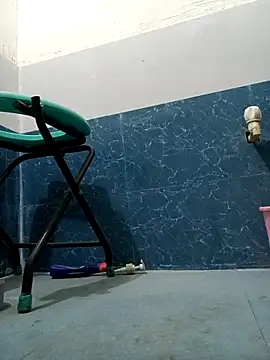 Snapshot of u_wan_me chatting on March 10, 2026, 12:14 am u wan me online show from March 10, 2026, 12:14 am