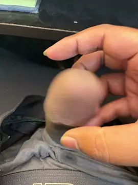 Snapshot of u_wan_me chatting on March 2, 2026, 7:15 am u wan me online show from March 2, 2026, 7:15 am