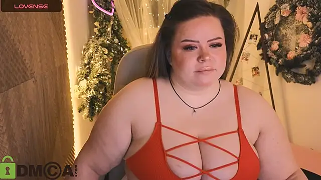 Snapshot of Sheila_queen_ chatting on December 17, 2025, 8:03 pm Sheila queen online show from December 17, 2025, 8:03 pm