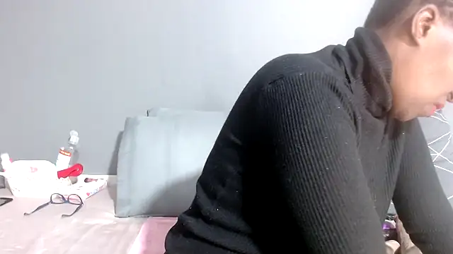graciousxxx online show from May 18, 2026, 5:45 am