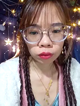   Mai-love19   online show from February 5, 2026, 12:39 am