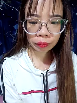   Mai-love19   online show from November 15, 2025, 10:36 pm