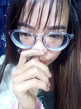   Mai-love19   online show from December 21, 2025, 11:16 pm