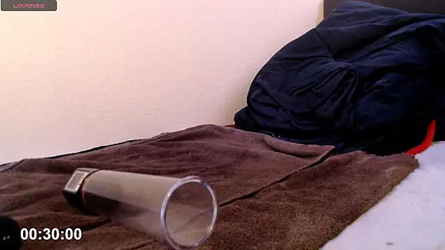 -sluttyass- online show from November 15, 2025, 12:03 am