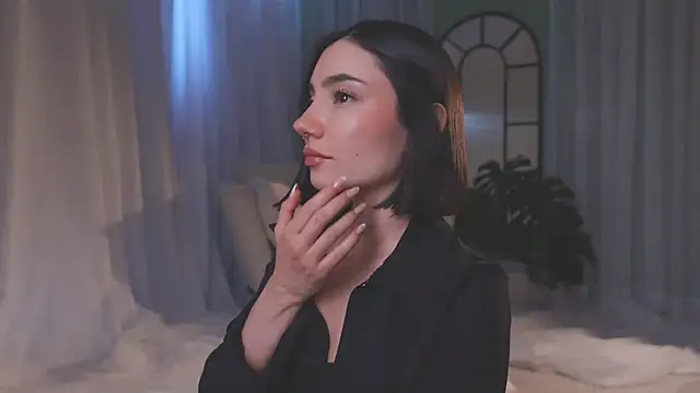 AmyArmstrong online show from April 1, 2026, 10:28 pm