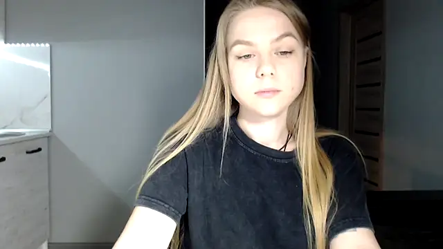 Snapshot of Sunbeam_ chatting on February 10, 2026, 10:31 pm Sunbeam online show from February 10, 2026, 10:31 pm