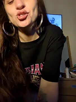 Snapshot of xgabyenlalunax chatting on October 28, 2025, 5:23 pm xgabyenlalunax online show from October 28, 2025, 5:23 pm