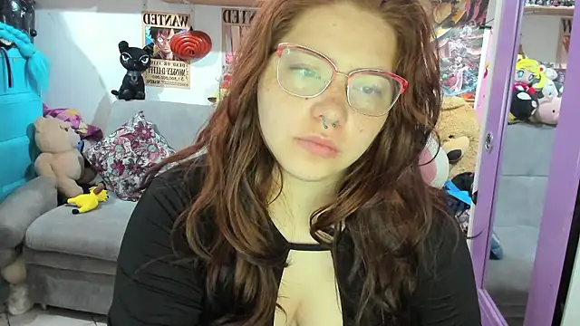 soficammy online show from December 17, 2025, 10:15 pm