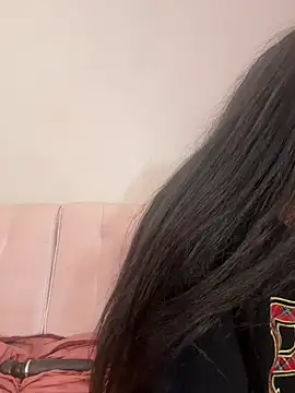 mismialove online show from January 15, 2026, 9:07 pm