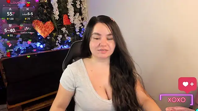 Snapshot of ainohacarter_89 chatting on April 1, 2026, 2:57 am ainohacarter 89 online show from April 1, 2026, 2:57 am