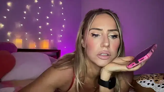 Fitnessbabe69 online show from January 29, 2025, 11:41 am