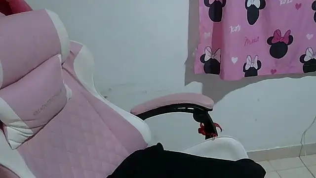 oso34hot online show from February 19, 2026, 1:57 am